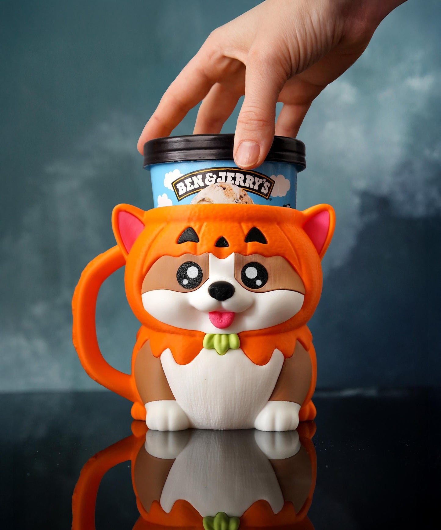 Portavasos para helado Corgi | Kevin el Corgi | Decoración otoñal de calabaza | Funda para helado adorable | Idea de regalo otoñal