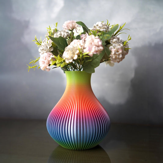 18cm Sophie Vase | Modern Minimalist Vase | LeHa Designs | Aesthetic Home Decor | Contemporary Flower Vase