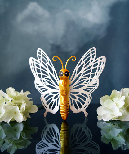 Compartimento secreto Bella con forma de mariposa | Regalo para guardar dinero | Decoración con forma de mariposa | LeHa Designs | Regalo único con almacenamiento secreto