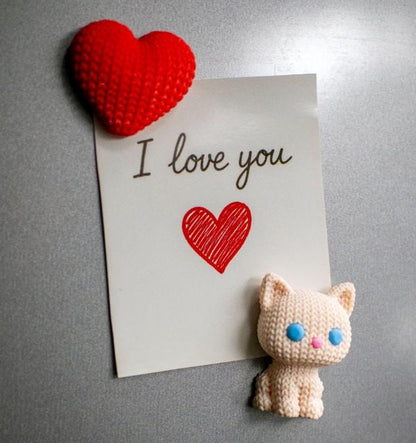 Knitted Fridge Magnet Pack – Puppy Kitty & Heart Magnets – Cute Knitted Style Magnets – Kitchen or Office Decor